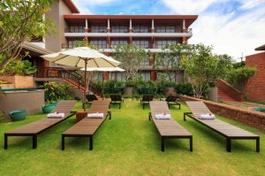 Ayrest Hua Hin Hotel