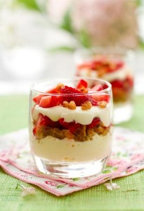 desserts recipes "Strawberry trifle"