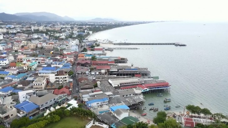 hua-hin-beach-front-encroachment